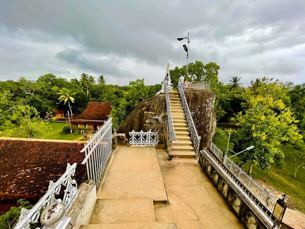 Royal Family Carving