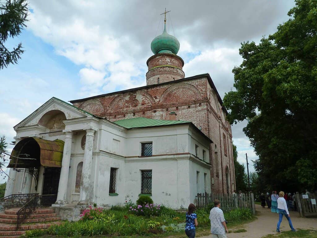 Atmospheric Courtyards