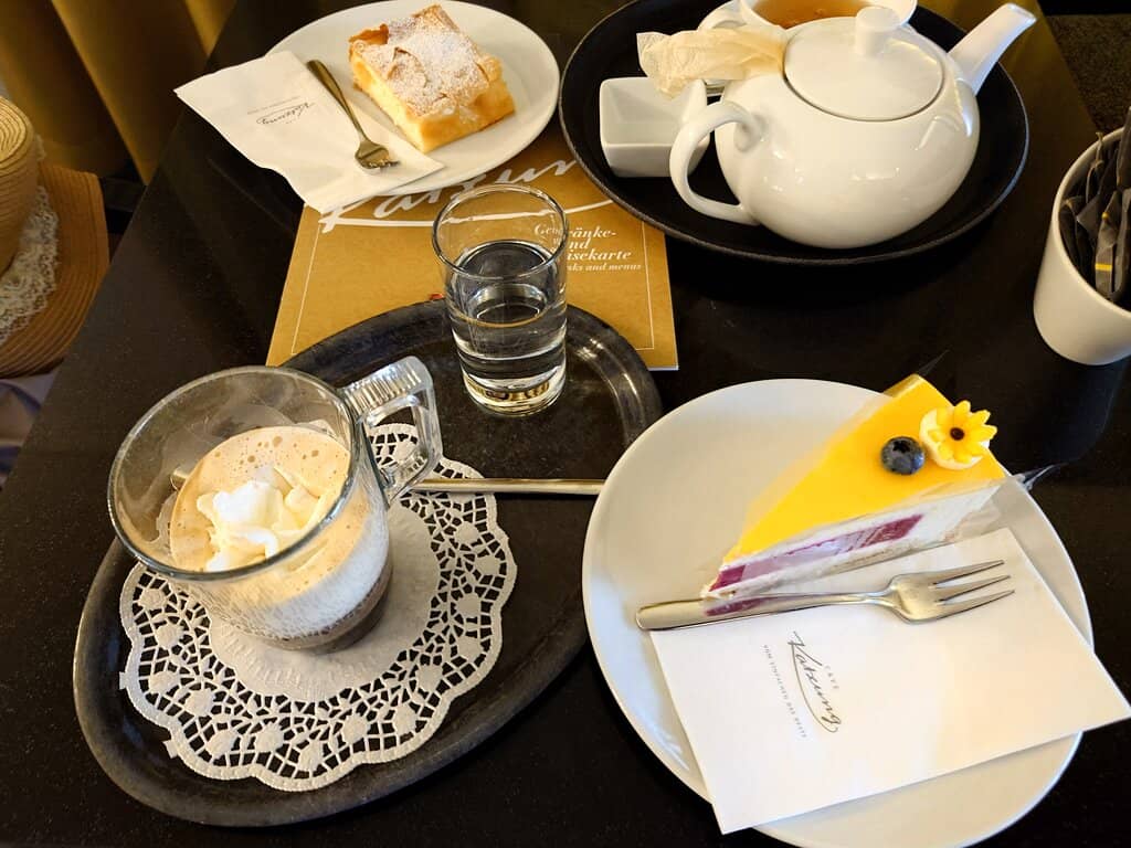 Signature Katzung Torte