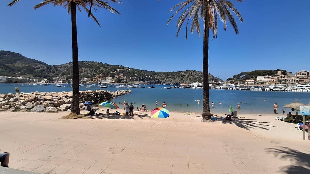 Secluded Beach Access