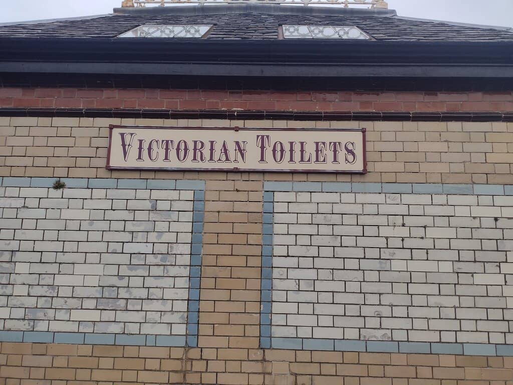 Intriguing Harbour Location