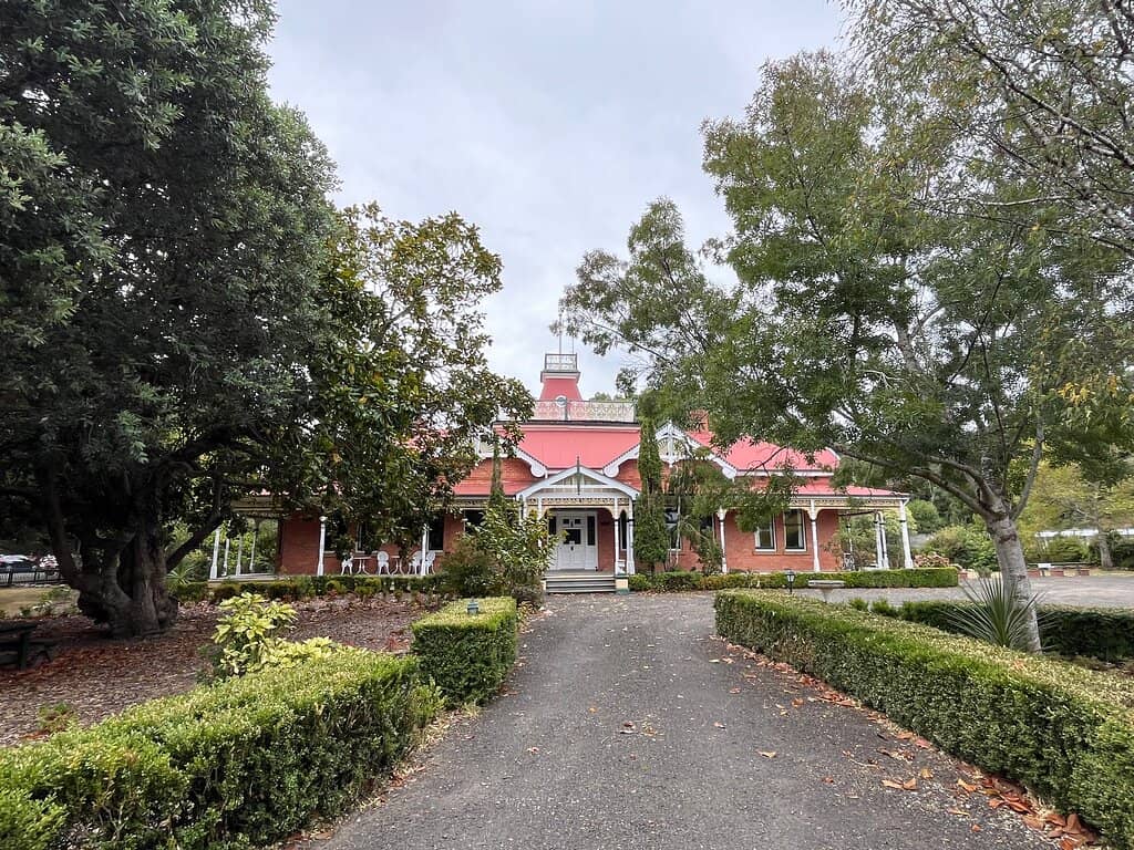 Stunning Gardens & Bay Views