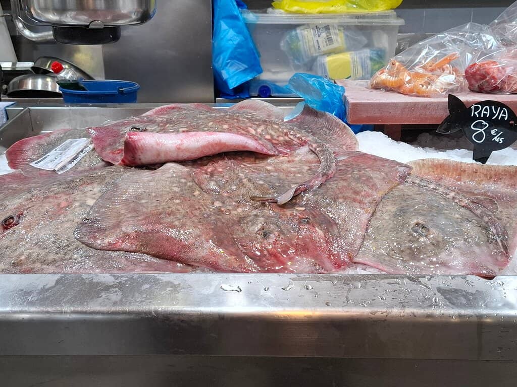 Artisan Crafts & Local Goods