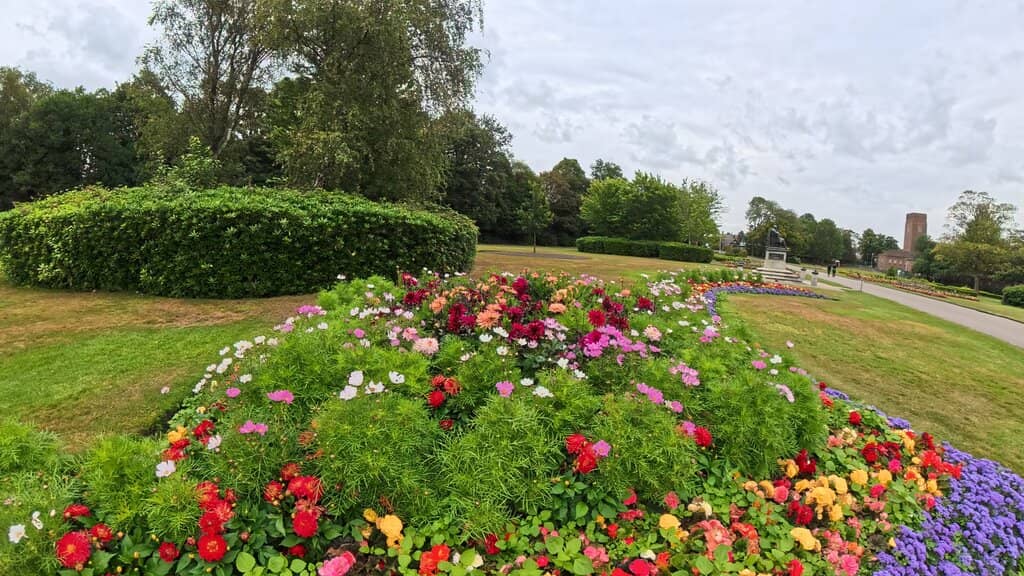 The Pavilion Café & Bandstand