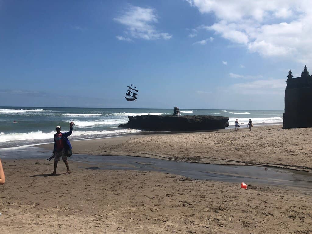 Beachfront Cafes & Bars