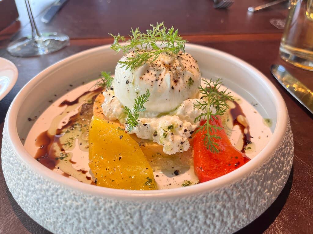 Elegant Setting for Special Occasions