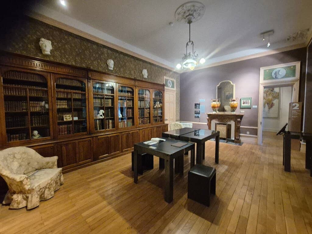 Hydraulic Power & Paper History