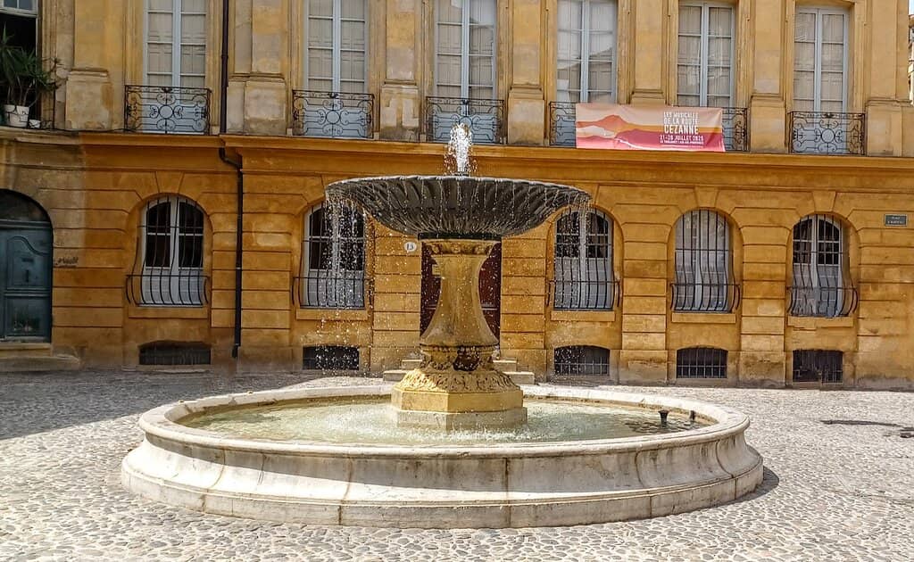 Central Fountain