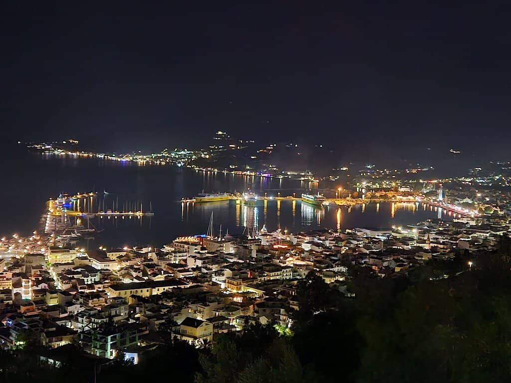 Charming Cafes & Restaurants