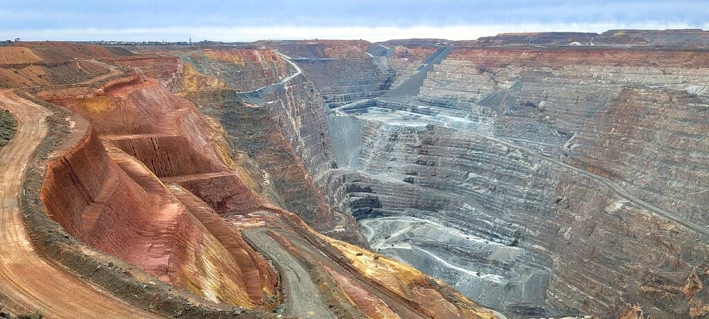 Witnessing a Mine Blast