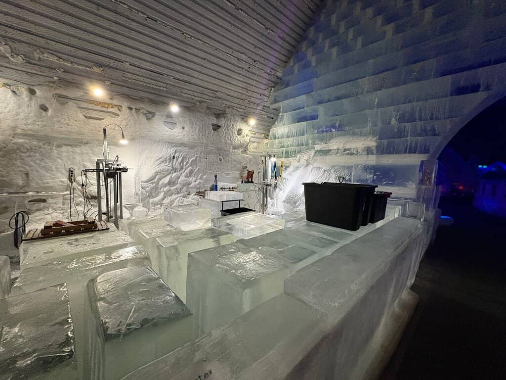 Ice Bedrooms