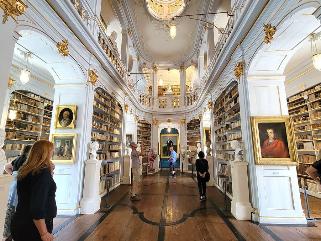 Modern Library Section