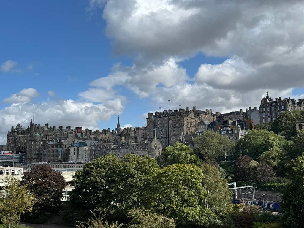 Princes Street Gardens & Scott Monument