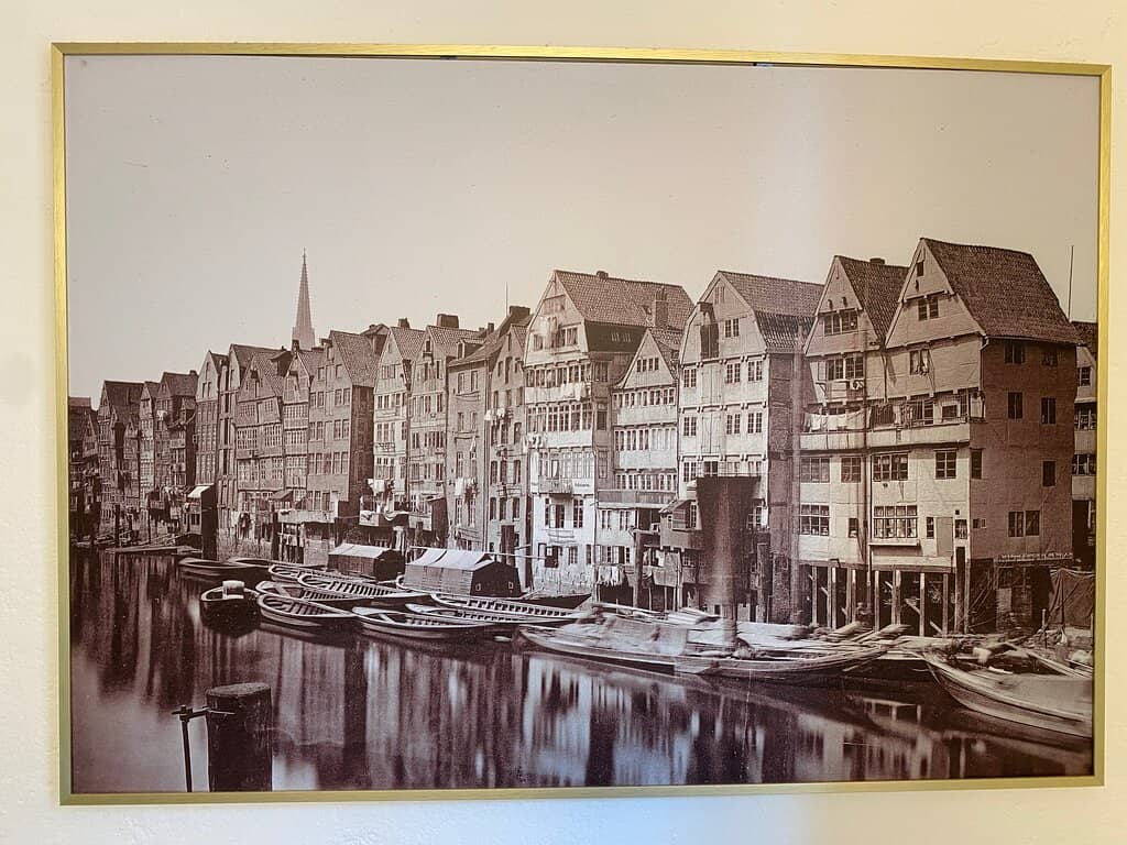 Bean Shop & Souvenirs