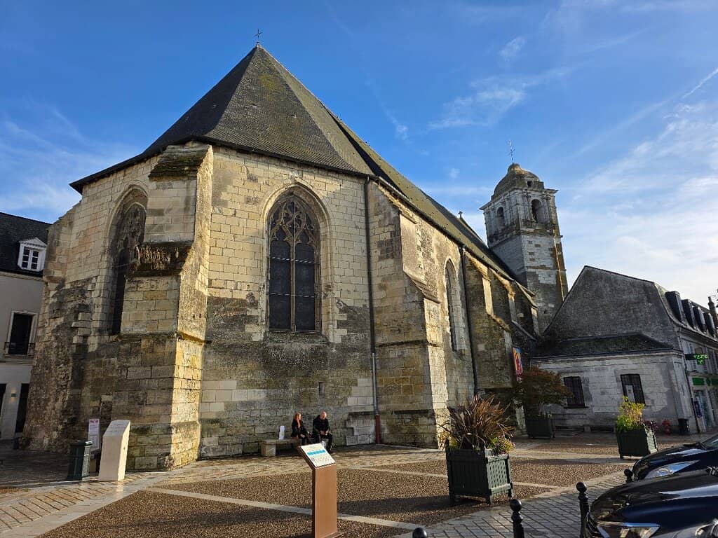 Temporary Art Exhibitions