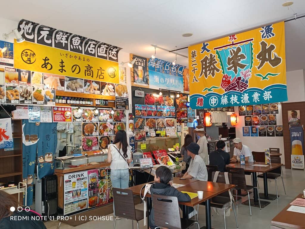 Live Crab & Seafood Tasting