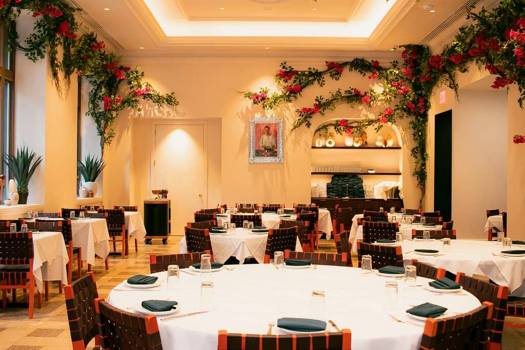 Lively Atmosphere and Live Music