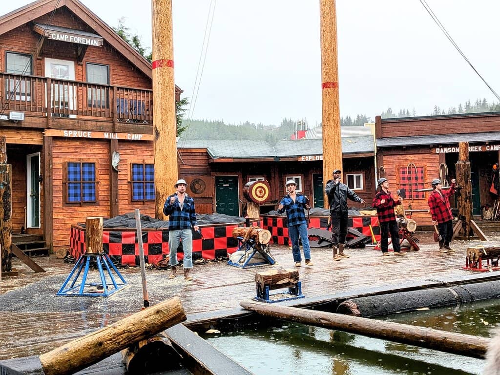 Log Rolling Competition