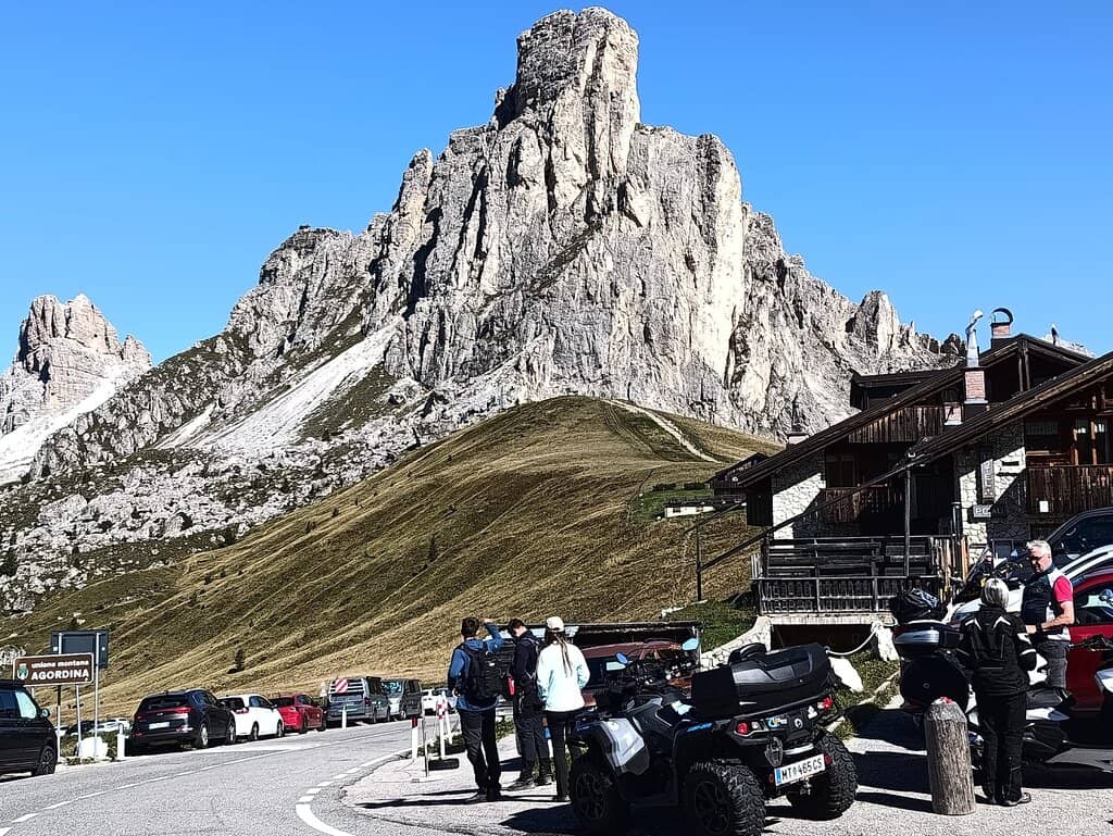 Cinque Torri & Nuvolau Hikes