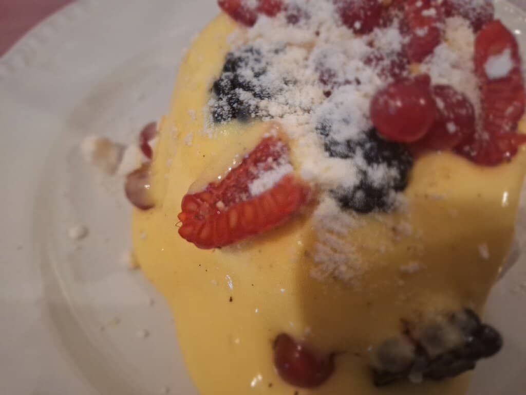 Intimate & Friendly Atmosphere