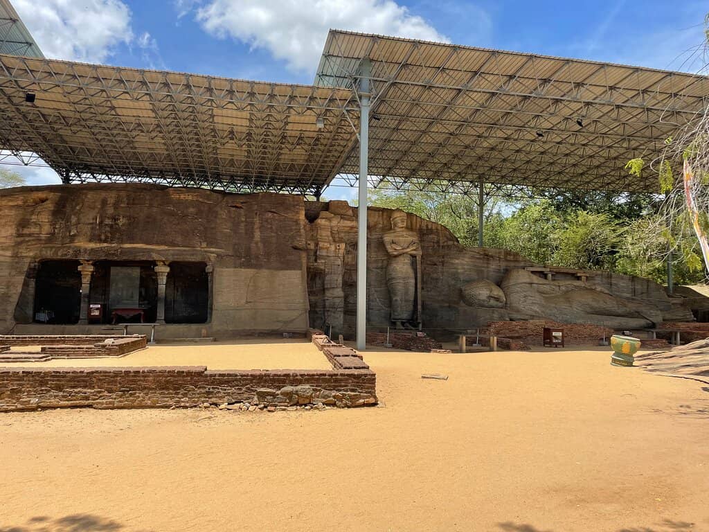 Gal Vihara