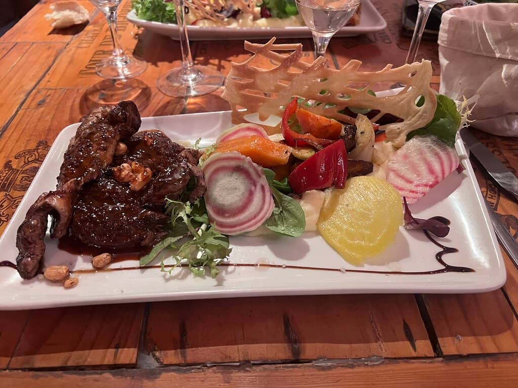 Cozy & Intimate Atmosphere