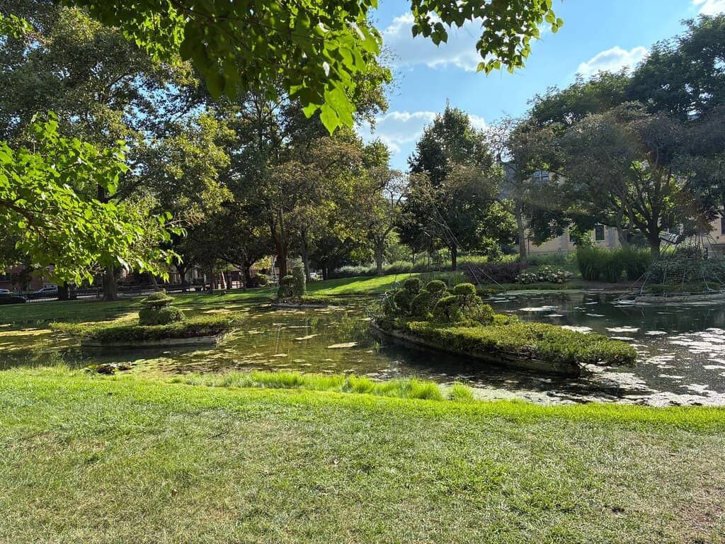 Seurat's Masterpiece Reimagined