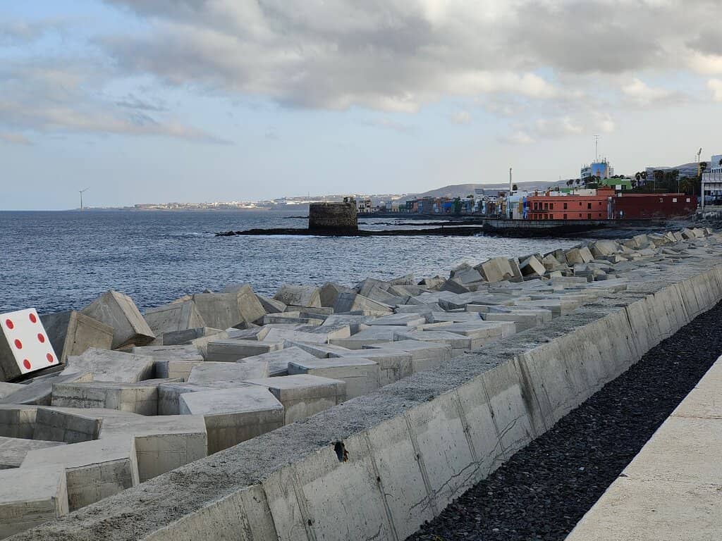 Local Seafood Restaurants