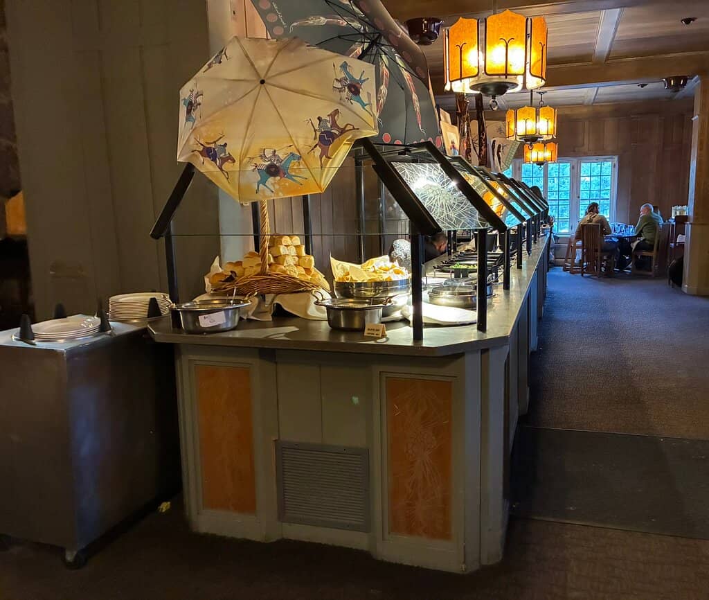 Signature Buffet and Dishes