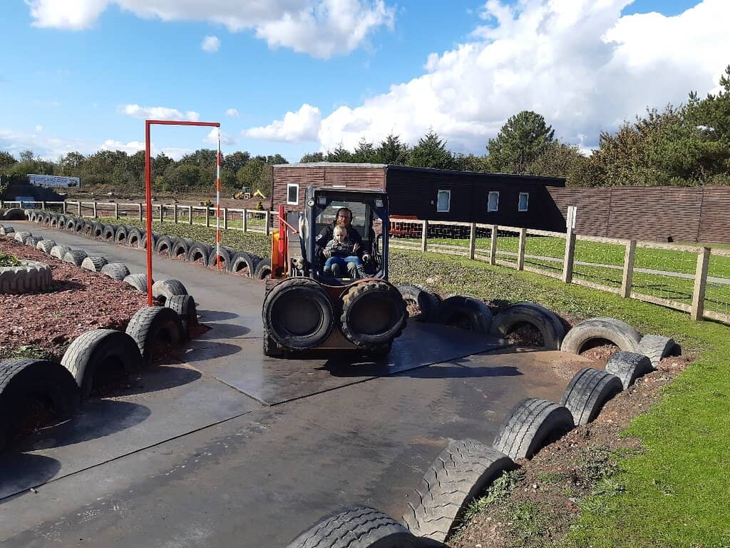 Dumper Truck Driving