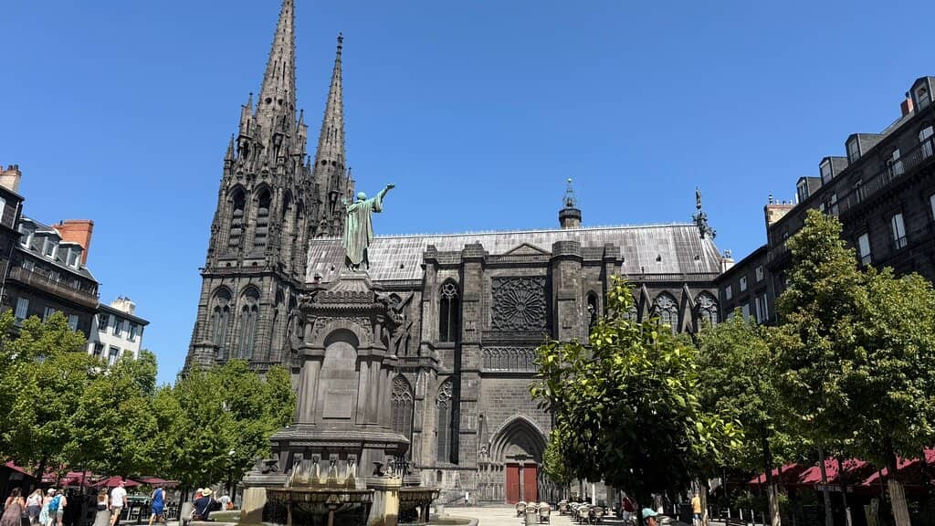 Geometric Architecture