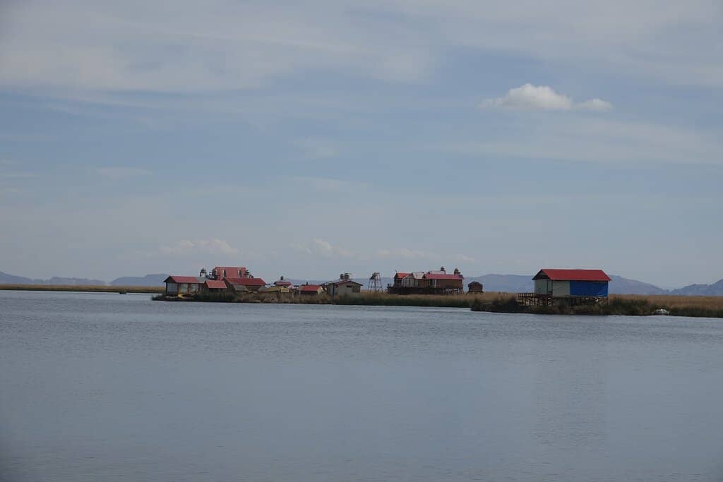The Floating Islands Themselves