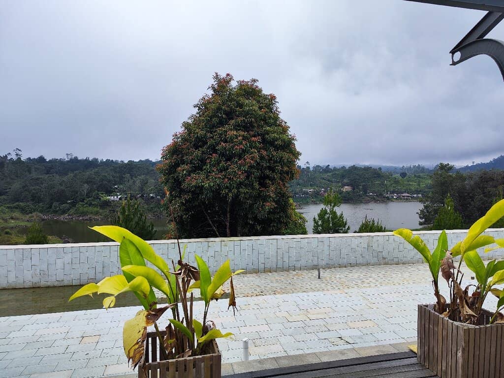 Situ Patenggang Lake