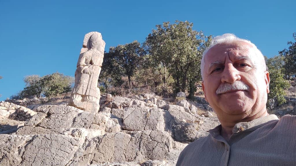 Panoramic Valley Views