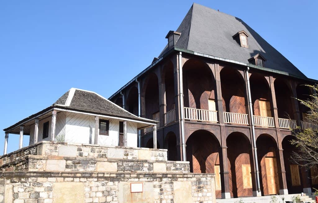 Royal History Exhibits