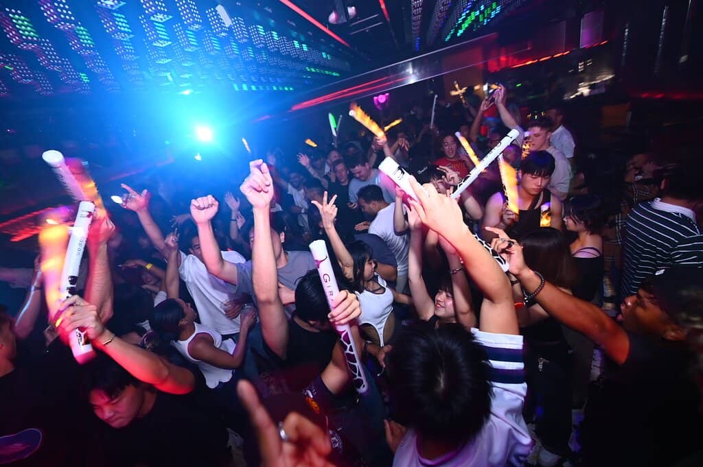 Midweek Global Beats