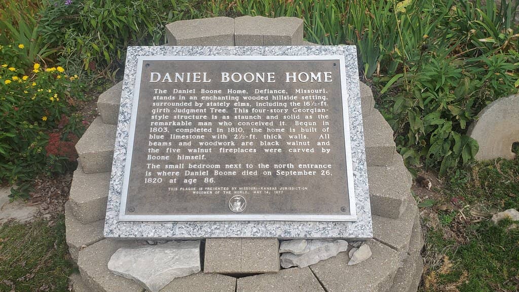 Peaceful Grounds and Ponds