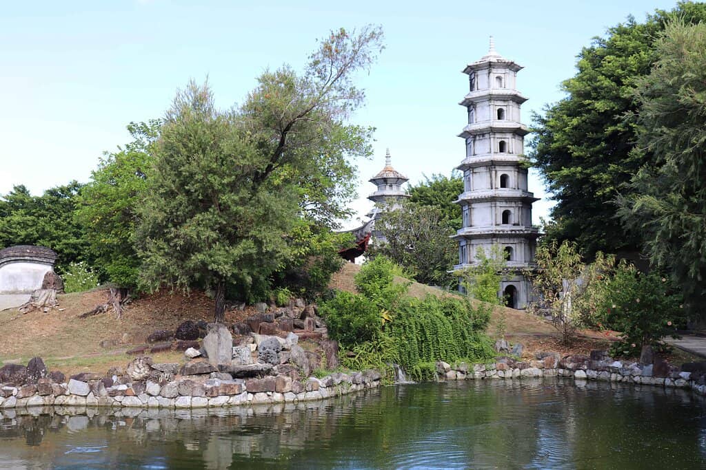 Chinese-Inspired Architecture