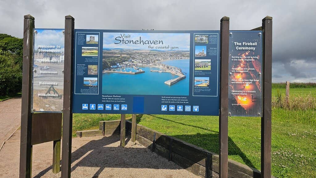 The Dramatic Clifftop Setting