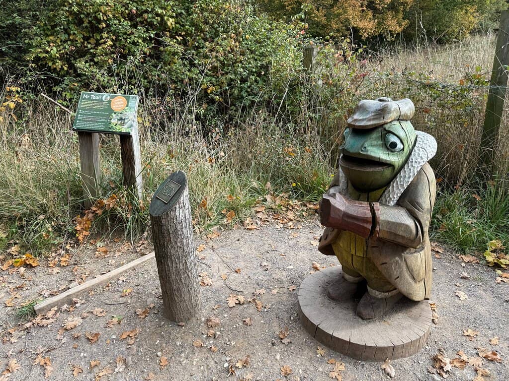 Fishing Lodge & Waterside Dining