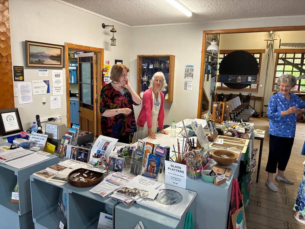 Panoramic Valley Views