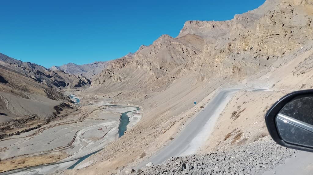 Giant Shakyamuni Buddha Statue