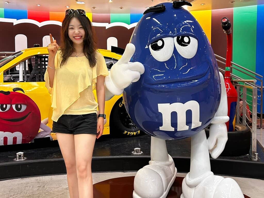 Interactive Displays & Photo Ops