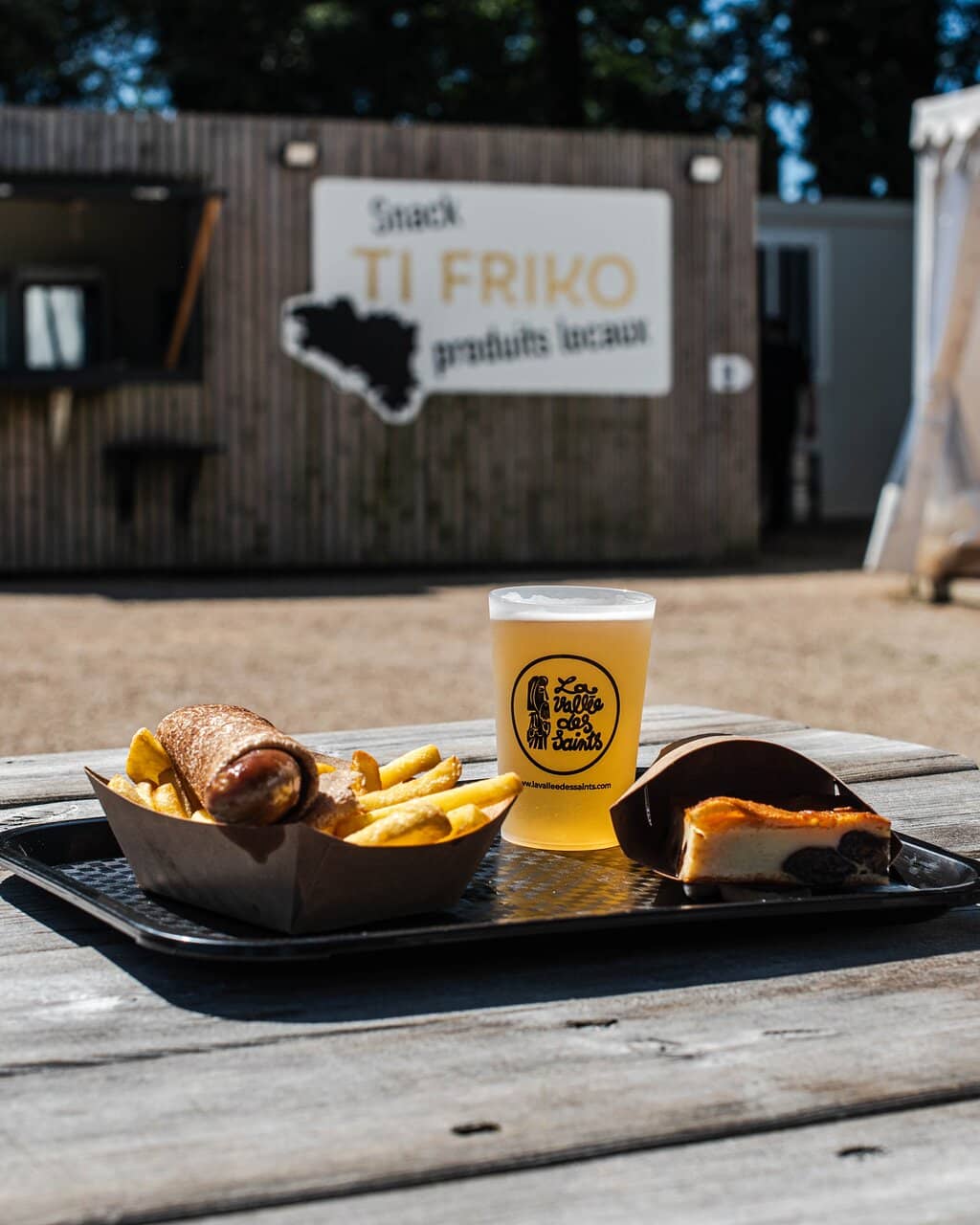 Panoramic Hilltop Views