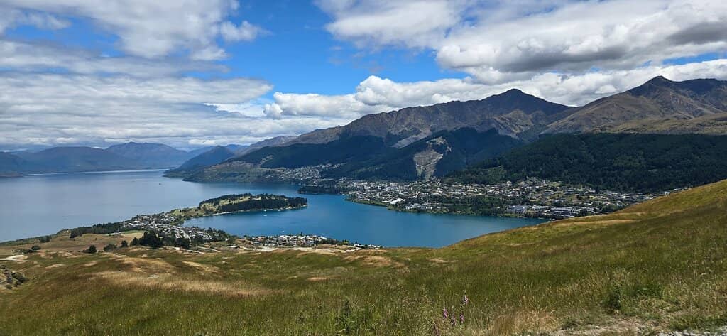 Panoramic Queenstown Views
