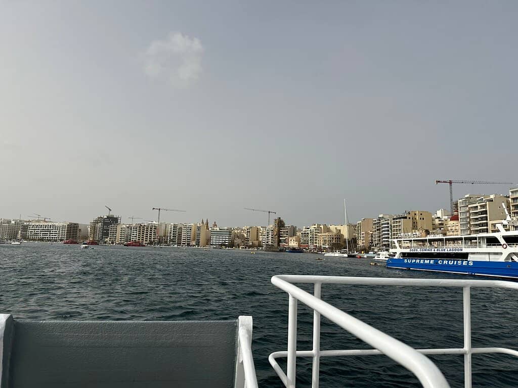 Panoramic Harbor Views