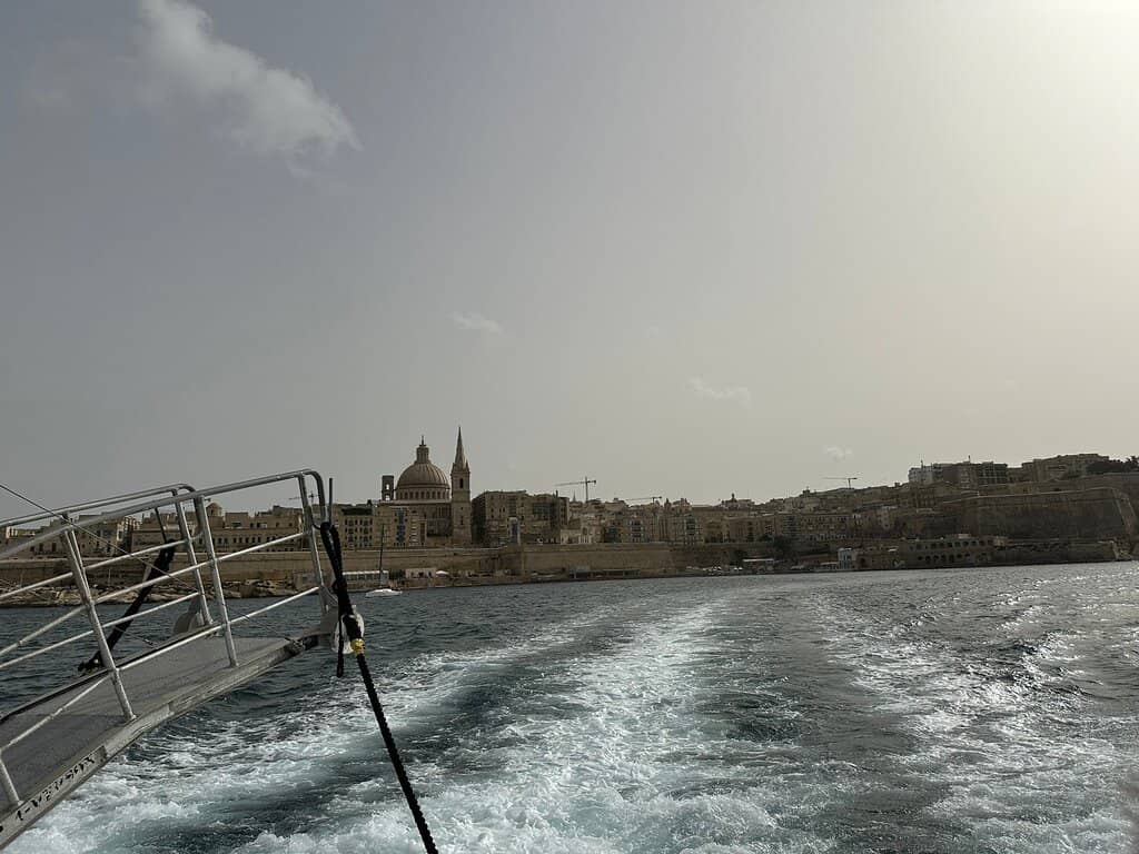Quick Valletta to Sliema Hop