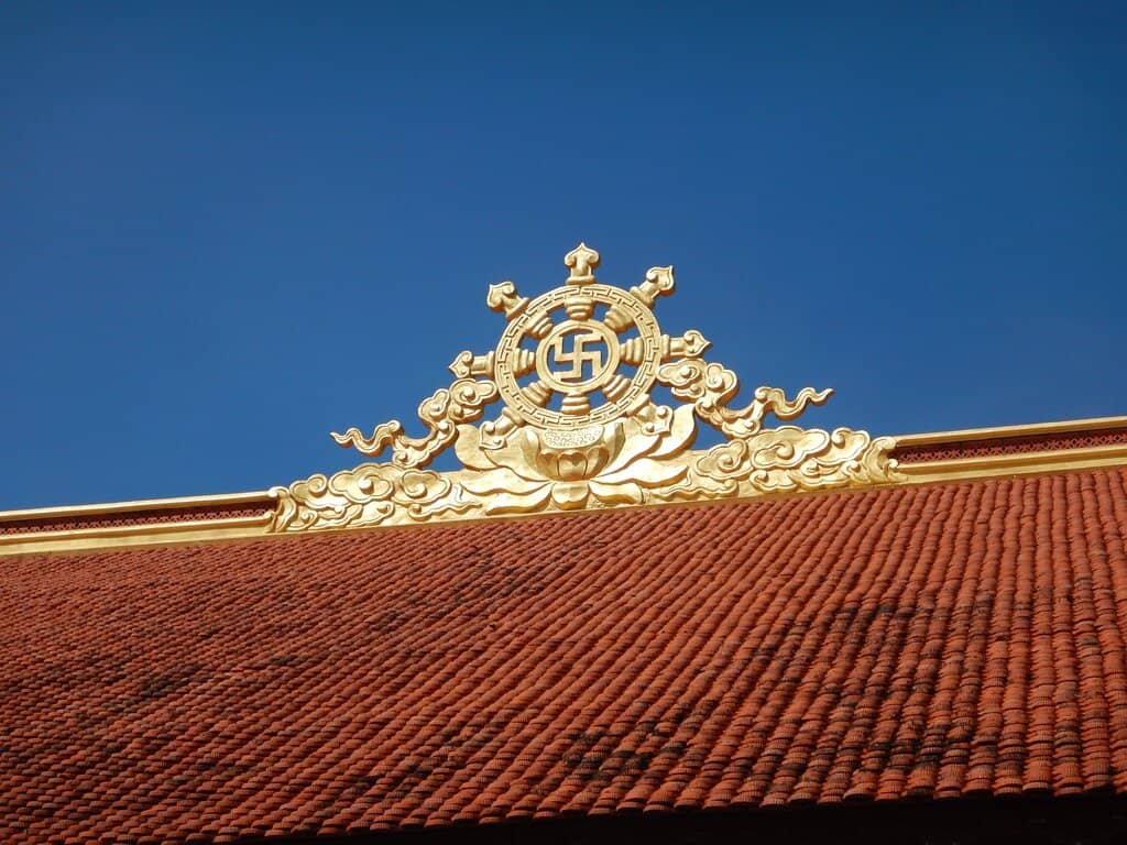 Intricate Buddha Statues