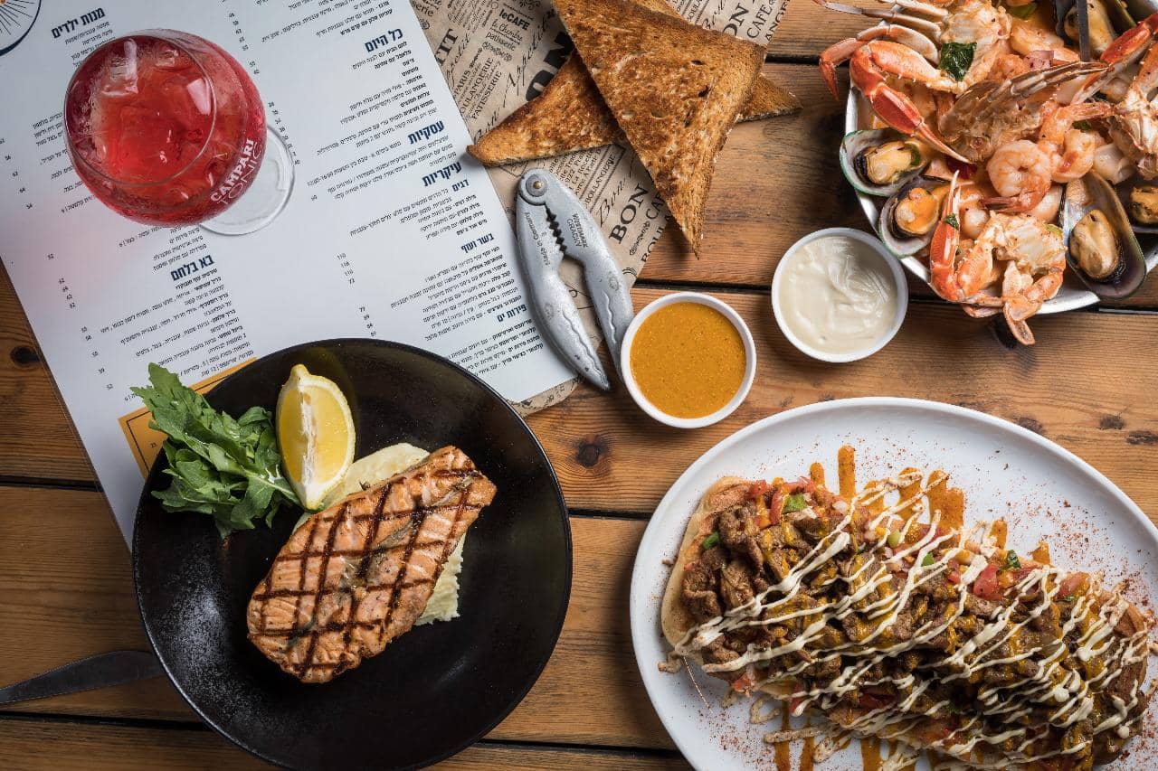 Beachfront Restaurant Experience