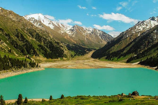 Big Almaty Lake En Route